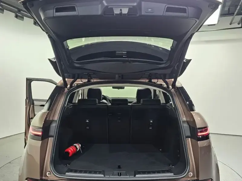 2025 Land Rover Range Rover Evoque с пробегом 8 361 км