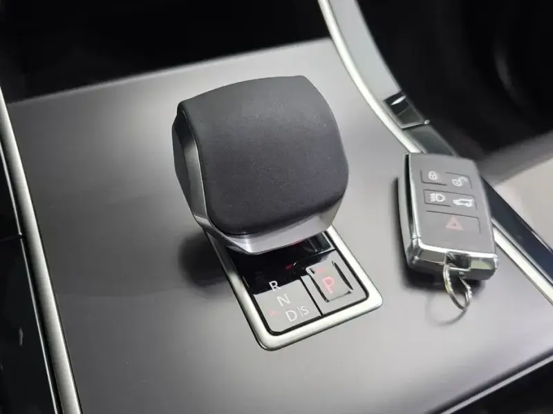 2025 Land Rover Range Rover Evoque с пробегом 3 458 км