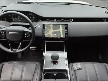 2025 Land Rover Range Rover Evoque с пробегом 9 344 км