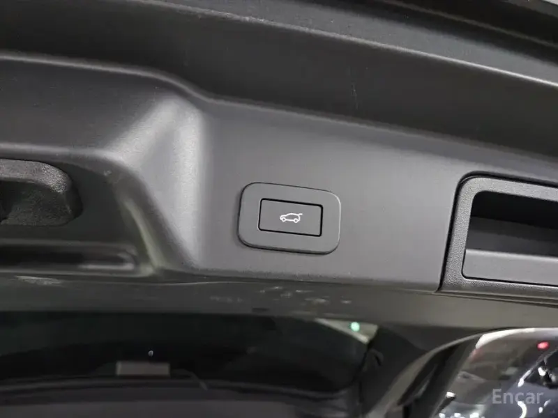 2024 Land Rover Range Rover Evoque с пробегом 23 500 км