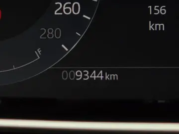 2025 Land Rover Range Rover Evoque с пробегом 9 344 км