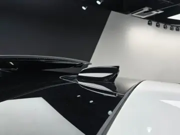 2025 Land Rover Range Rover Evoque с пробегом 9 344 км