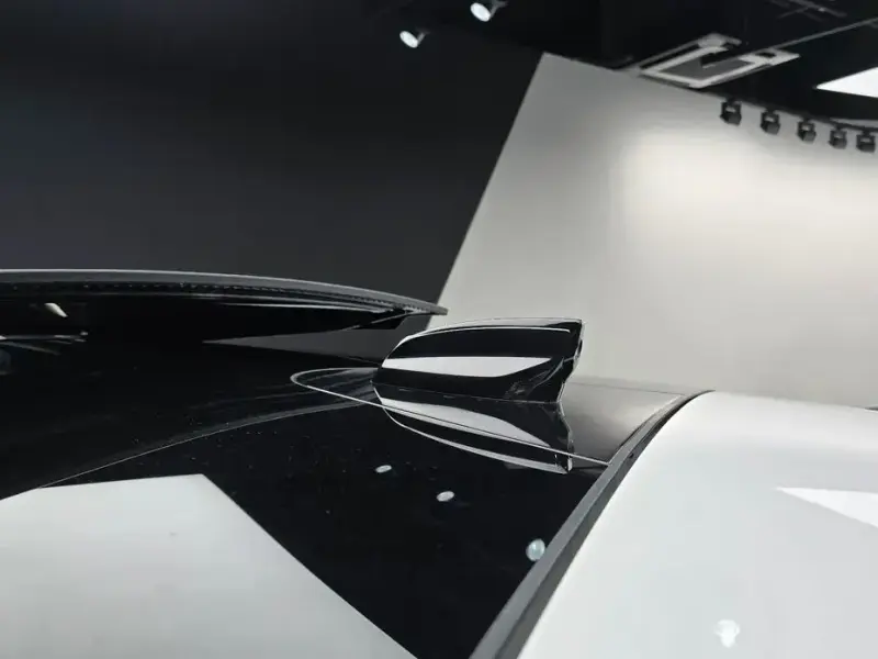 2025 Land Rover Range Rover Evoque с пробегом 9 344 км