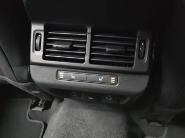 2024 Land Rover Range Rover Evoque с пробегом 9 390 км
