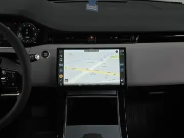 2025 Land Rover Range Rover Evoque с пробегом 12 065 км