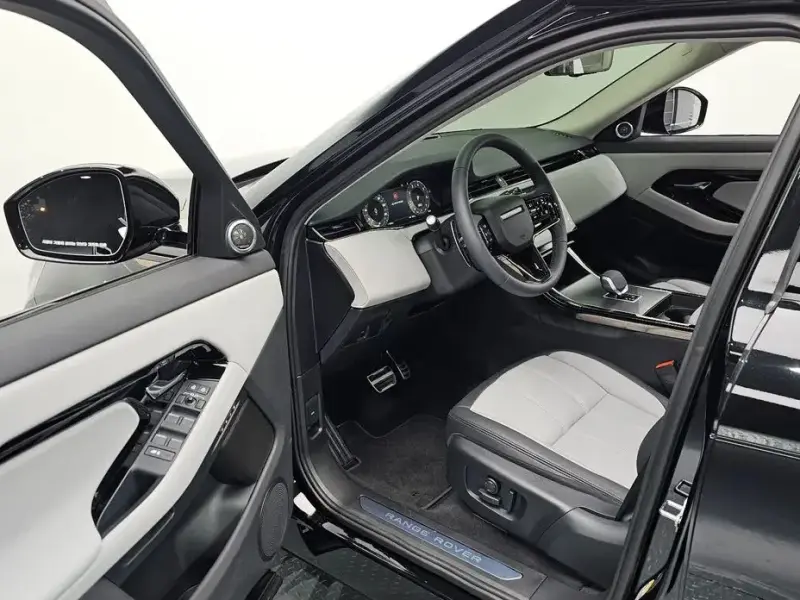 2025 Land Rover Range Rover Evoque с пробегом 1 096 км