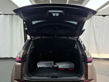 2025 Land Rover Range Rover Evoque с пробегом 12 065 км