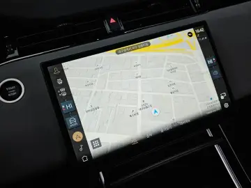 2025 Land Rover Range Rover Evoque с пробегом 1 096 км