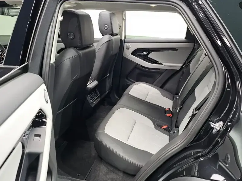 2025 Land Rover Range Rover Evoque с пробегом 1 096 км