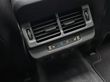2025 Land Rover Range Rover Evoque с пробегом 1 096 км