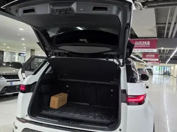 2025 Land Rover Range Rover Evoque с пробегом 16 800 км