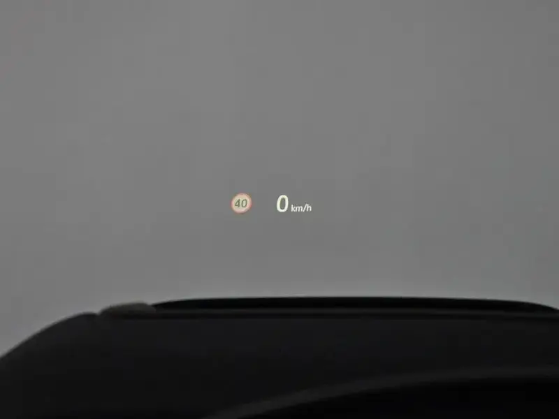 2024 Land Rover Range Rover Evoque с пробегом 28 813 км