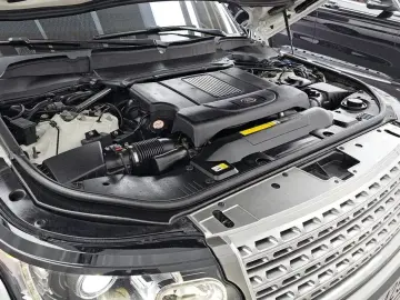 2017 Land Rover Range Rover с пробегом 148 709 км