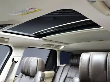 2017 Land Rover Range Rover с пробегом 180 102 км