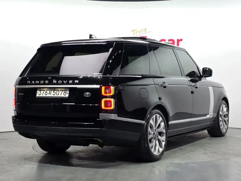 2020 Land Rover Range Rover с пробегом 130 247 км