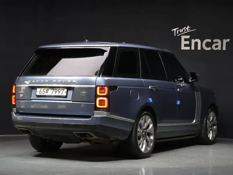 2018 Land Rover Range Rover с пробегом 142 487 км