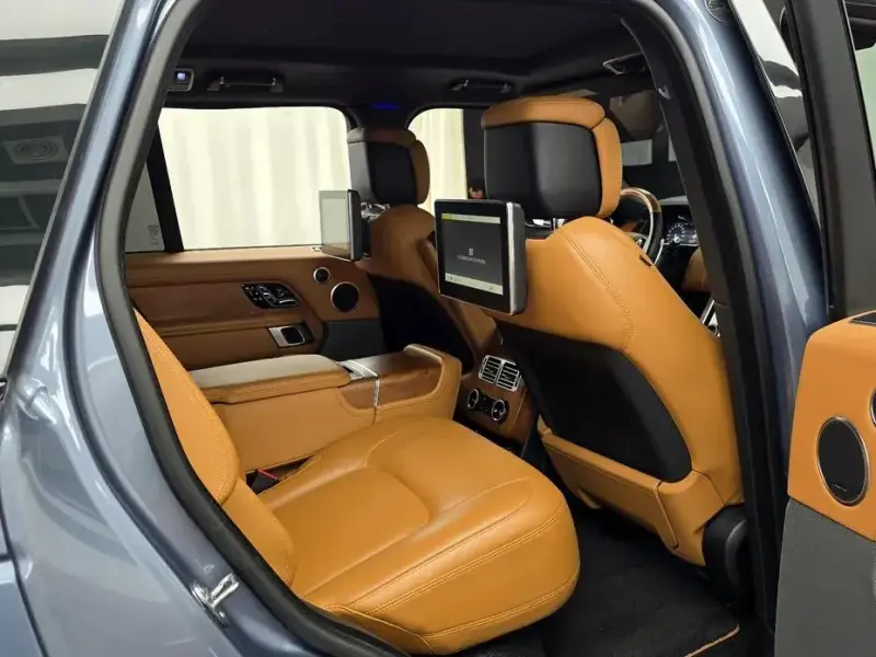 2018 Land Rover Range Rover с пробегом 142 487 км