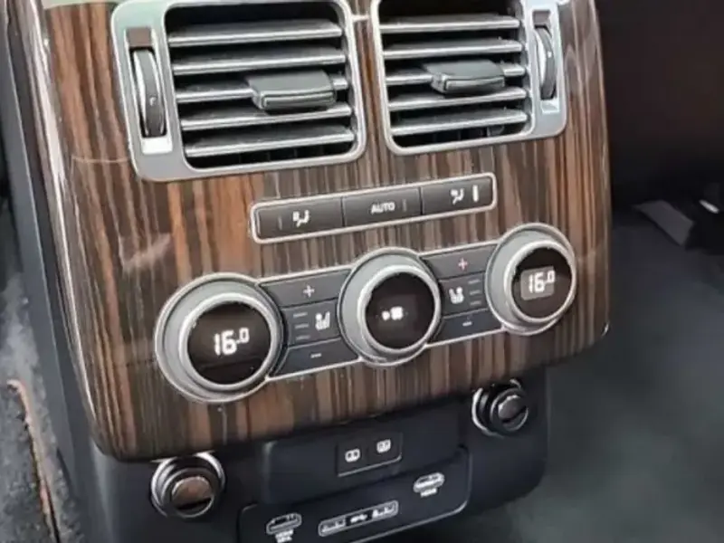 2017 Land Rover Range Rover с пробегом 111 171 км