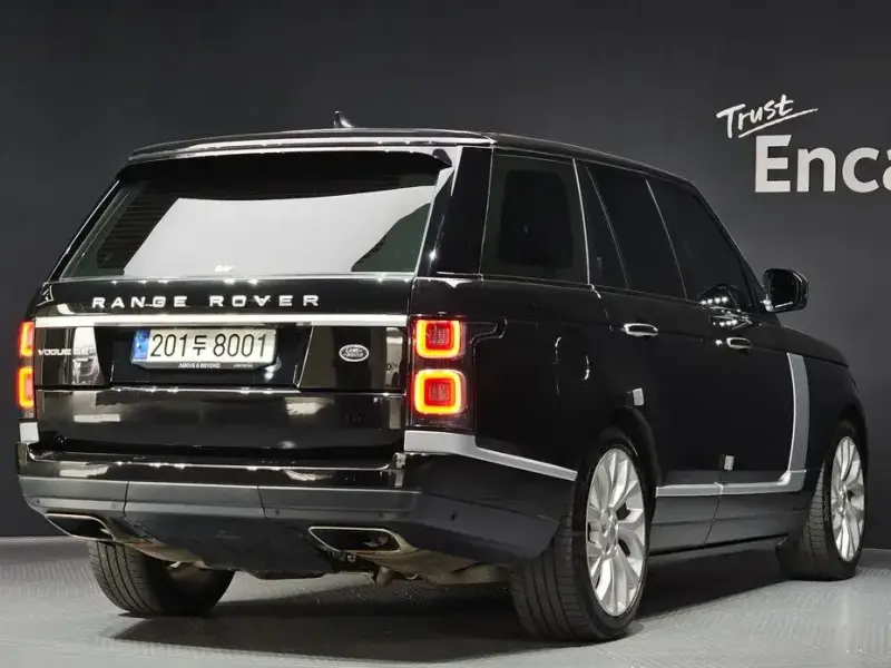 2021 Land Rover Range Rover с пробегом 107 386 км
