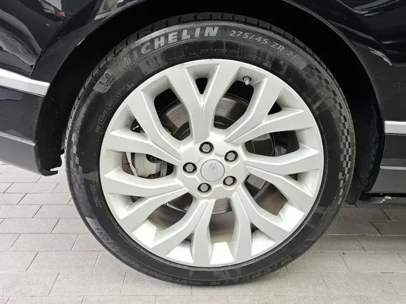 2021 Land Rover Range Rover с пробегом 107 386 км
