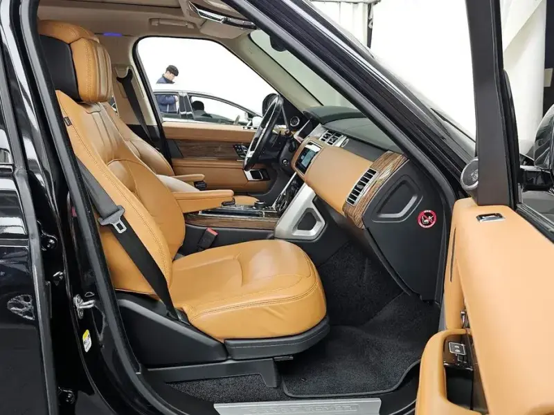 2021 Land Rover Range Rover с пробегом 107 386 км