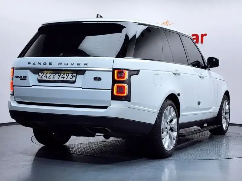 2019 Land Rover Range Rover с пробегом 135 331 км