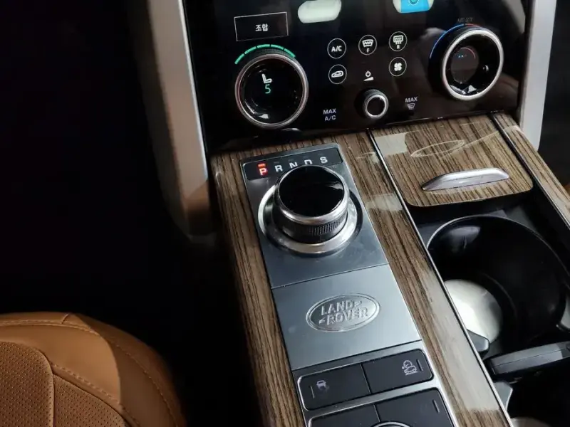 2019 Land Rover Range Rover с пробегом 135 331 км