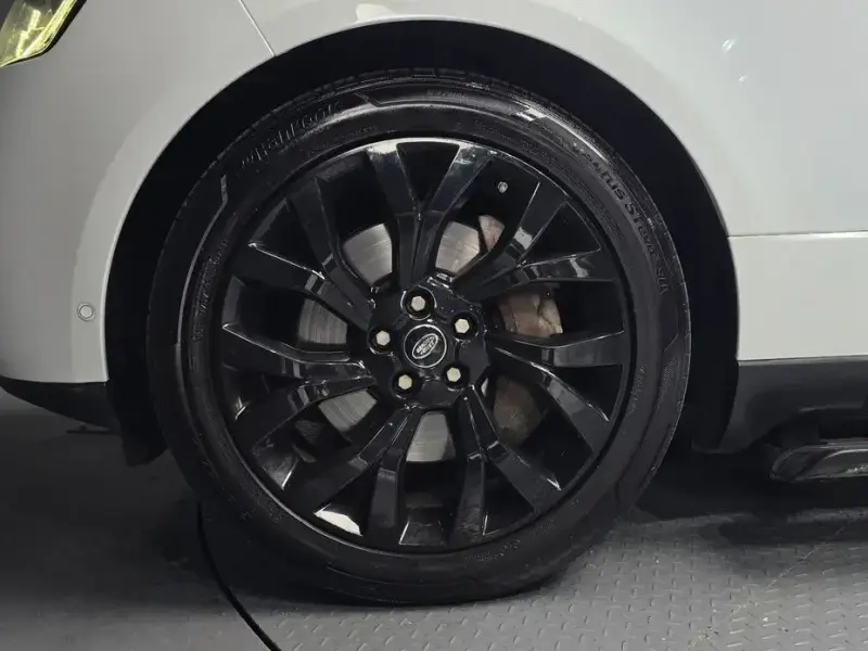 2017 Land Rover Range Rover с пробегом 189 312 км