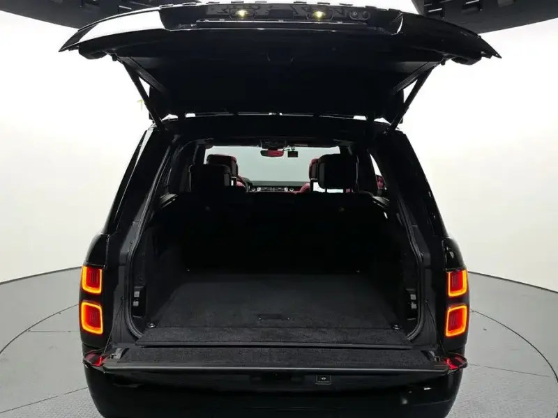 2019 Land Rover Range Rover с пробегом 105 596 км