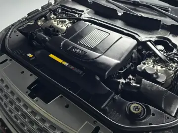 2017 Land Rover Range Rover с пробегом 189 312 км
