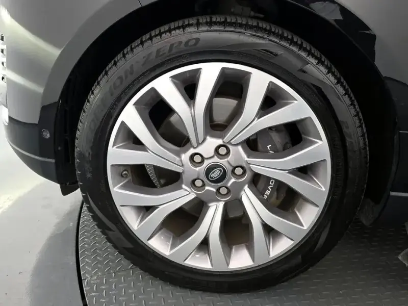 2020 Land Rover Range Rover с пробегом 146 847 км