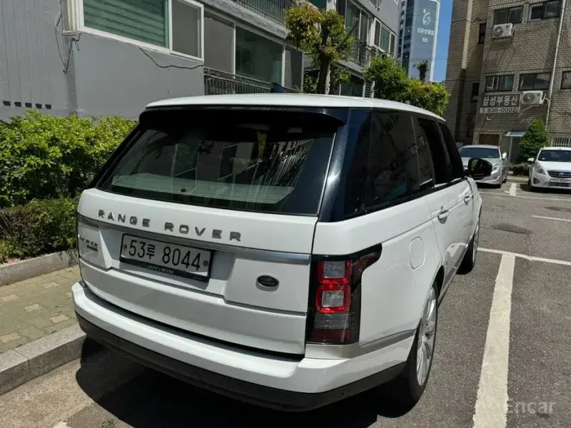 2017 Land Rover Range Rover с пробегом 63 388 км