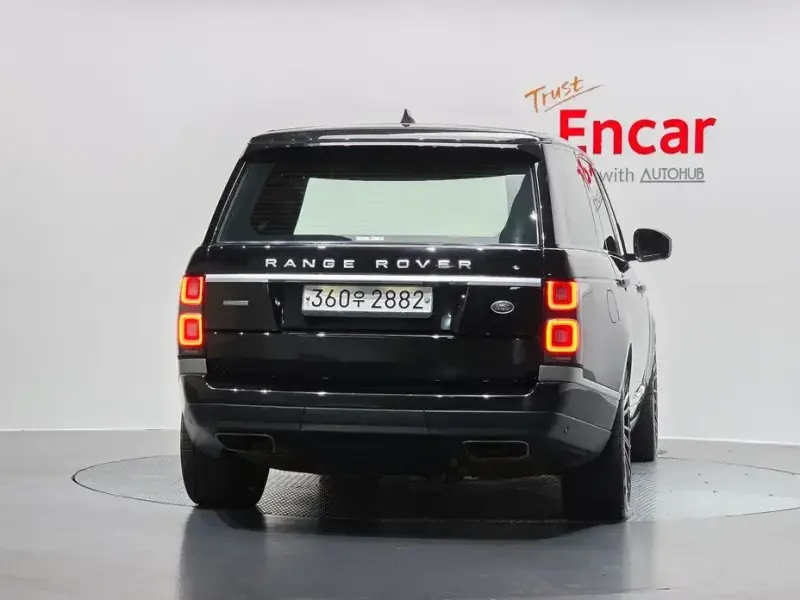 2020 Land Rover Range Rover с пробегом 111 070 км