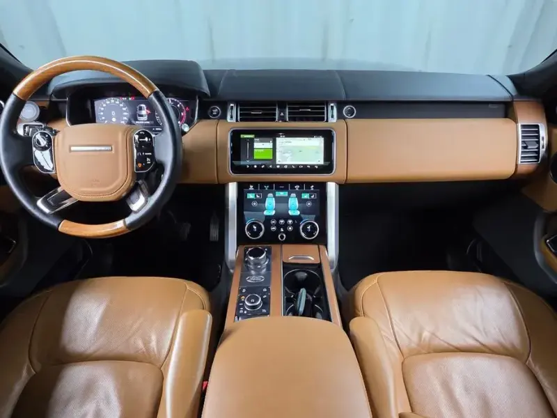 2020 Land Rover Range Rover с пробегом 111 070 км