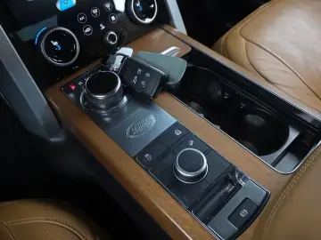 2020 Land Rover Range Rover с пробегом 111 070 км