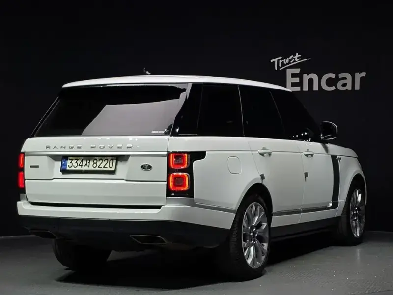 2020 Land Rover Range Rover с пробегом 128 880 км