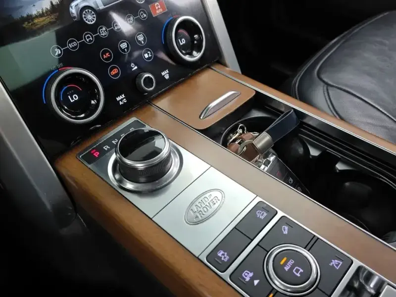 2020 Land Rover Range Rover с пробегом 128 880 км