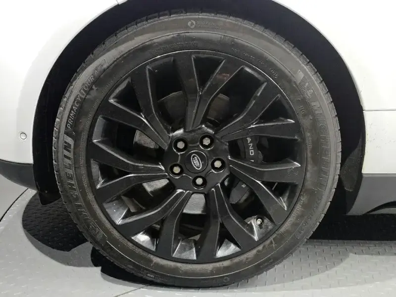 2021 Land Rover Range Rover с пробегом 143 748 км