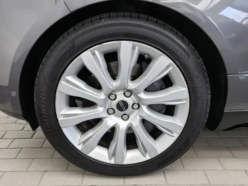2017 Land Rover Range Rover с пробегом 105 800 км
