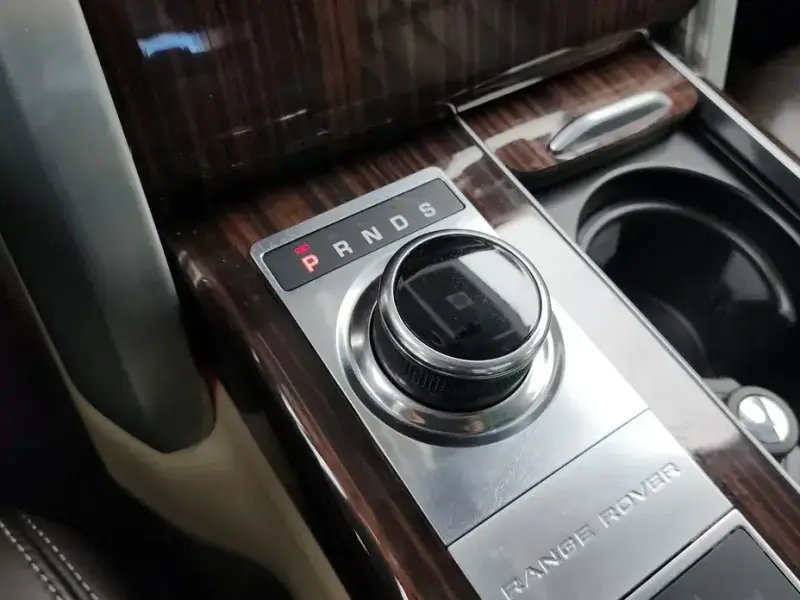 2017 Land Rover Range Rover с пробегом 105 800 км