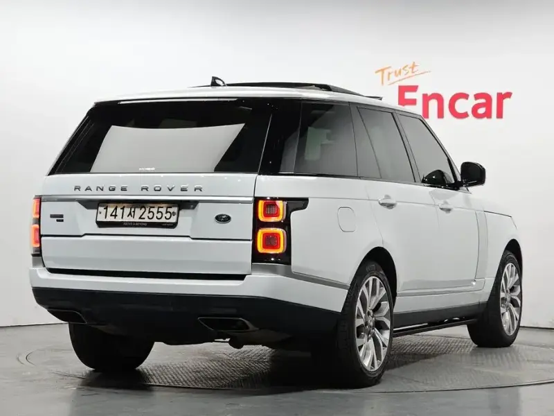 2020 Land Rover Range Rover с пробегом 32 104 км
