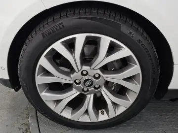 2020 Land Rover Range Rover с пробегом 32 104 км