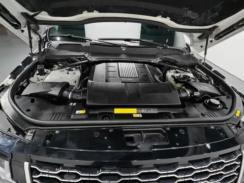 2020 Land Rover Range Rover с пробегом 32 104 км