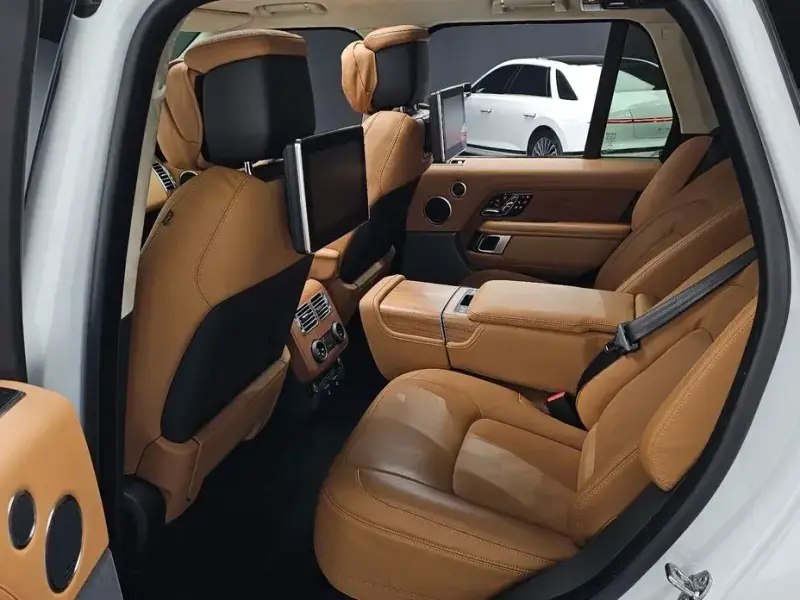 2020 Land Rover Range Rover с пробегом 32 104 км