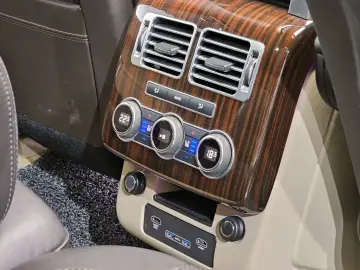 2017 Land Rover Range Rover с пробегом 83 698 км