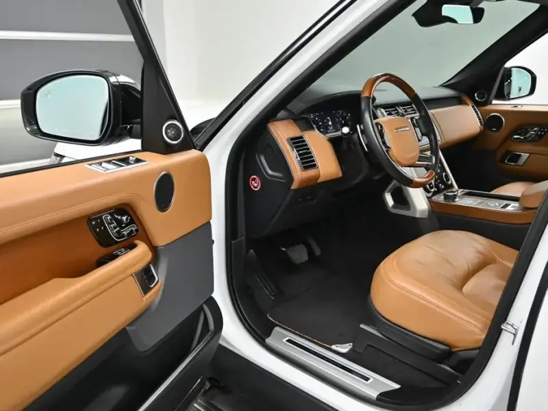 2022 Land Rover Range Rover с пробегом 56 765 км