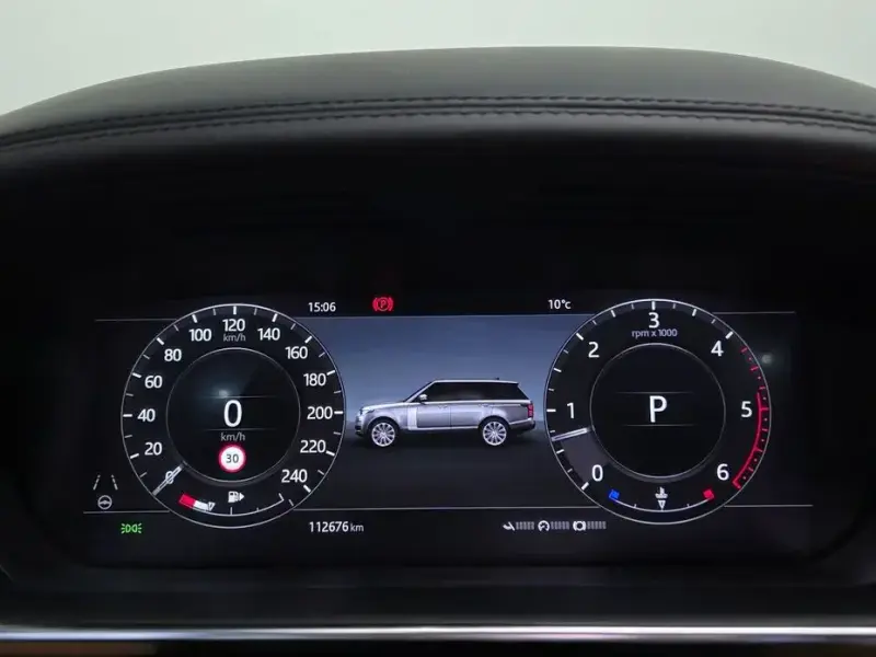 2021 Land Rover Range Rover с пробегом 112 676 км