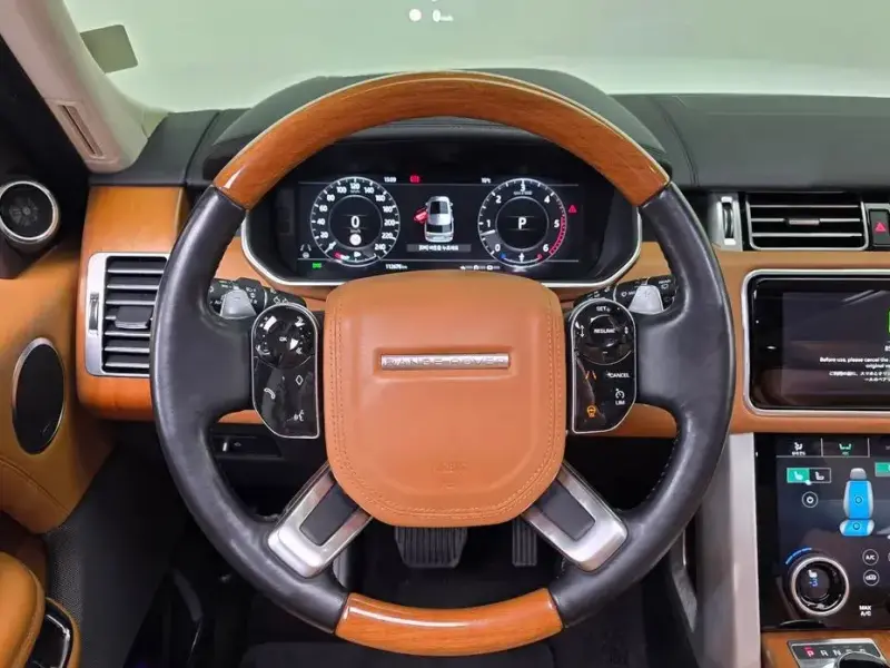 2021 Land Rover Range Rover с пробегом 112 676 км