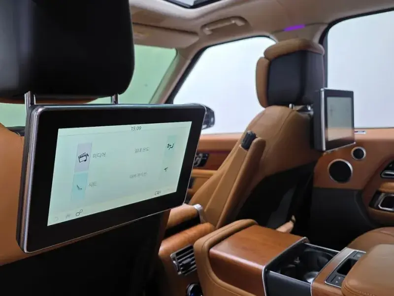 2021 Land Rover Range Rover с пробегом 112 676 км