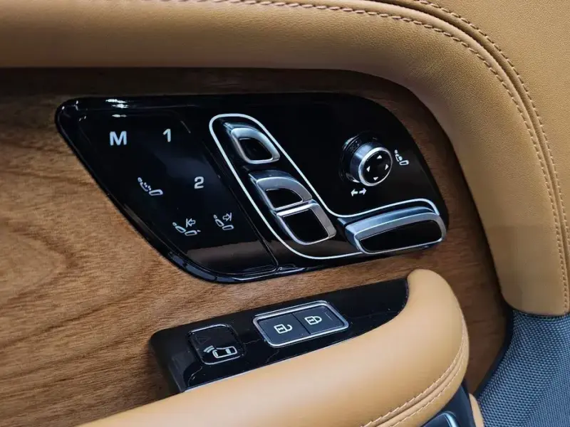 2021 Land Rover Range Rover с пробегом 94 387 км